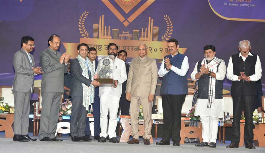 Adar Poonawalla Receives 'Udyog Mitra' Award
